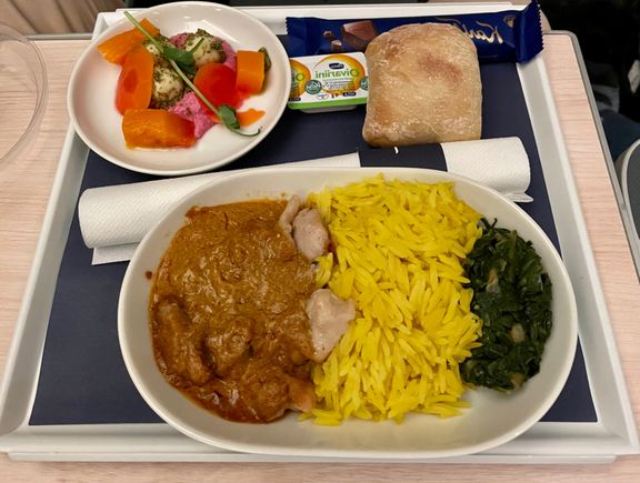 AY PE dinner DXB-HEL