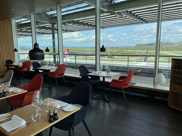FCLE restaurant 