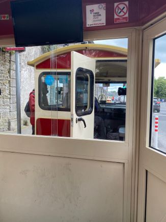 Another pic of the tram 