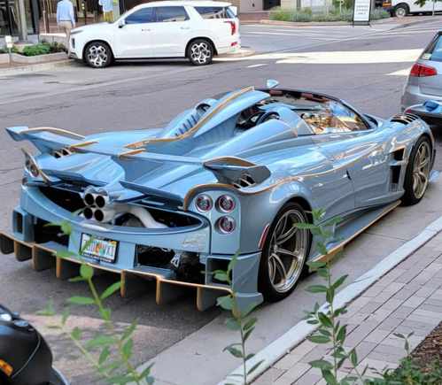 Light blue Pagani Huayra