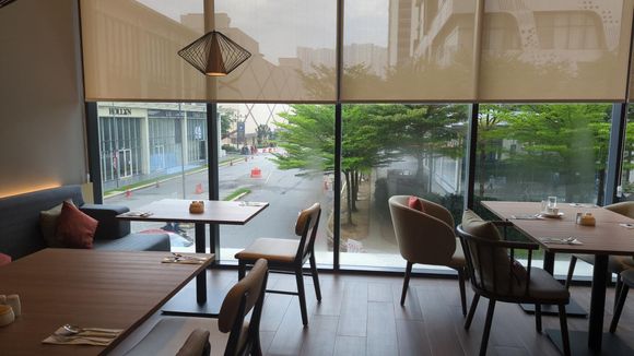 Breakfast at Kuang's Café - window seating
