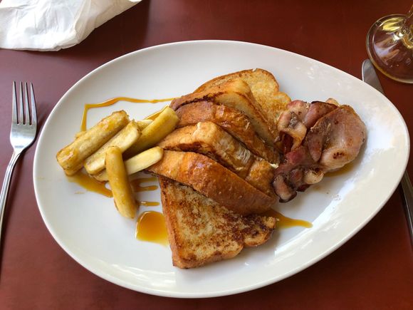 Banana and bacon french toast <3