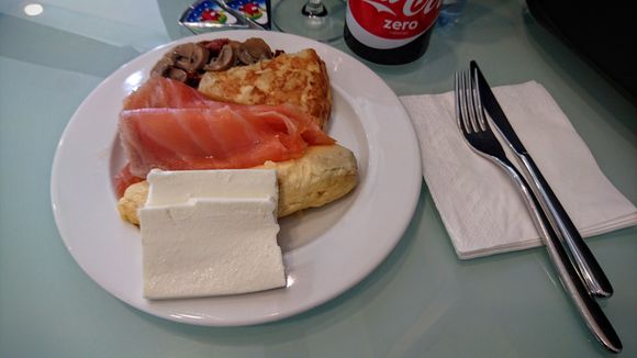 Food from the lounge in Madrid. I can't resist the empanada with smoked salmon and fresh cheese. 