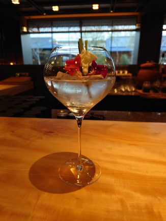 The Garden Bar gin and tonic 