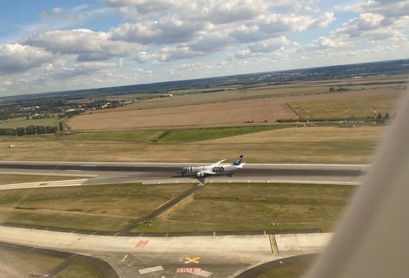 Probably using the « 4th » runway…