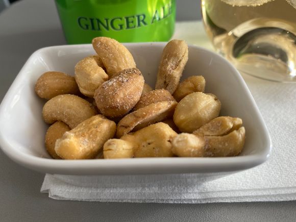 Salt and pepper nuts