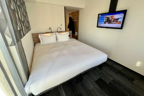 King Bed Standard Room (Corner Type)