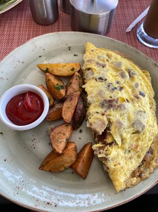 Meat lover's omlette which I did not love at all. Worst thing I had there.