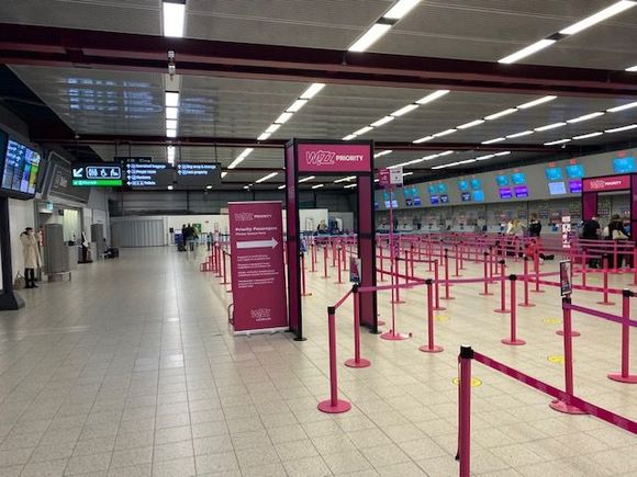 Wizzair check in area