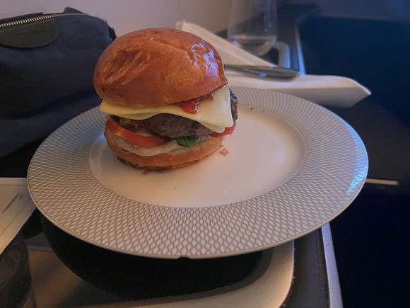 British beef burger - mature Cheddar, Worcestershire
 mayonnaise, caramelised onions and tomato ginger chutney. I wasn't hungry but wanted to try it, so didn't bother with the full tray setup. Was quite tasty.