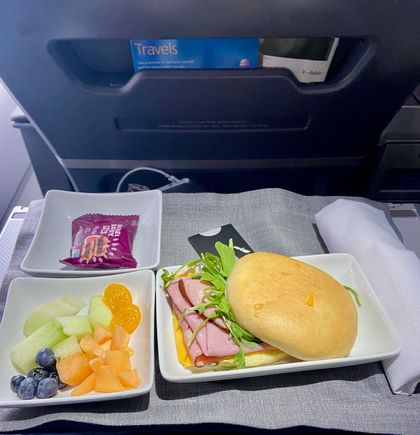 American Airlines Breakfast DFW-Cancun