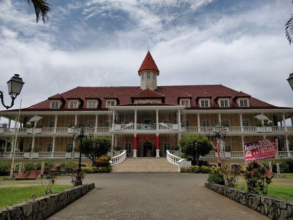 Papeete city hall