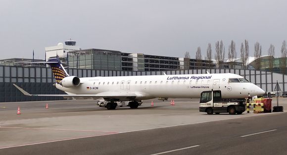 A Lufthansa CityLine aircraft, painted in Lufthansa Regional colours although I believe that brand doesn't really exist any more