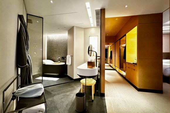 Bathroom and hallway 