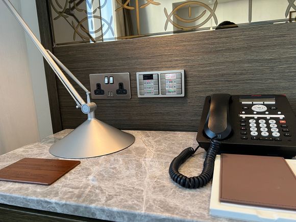 USB outlets available on each side of the bed.  Universal plugs also available which is a nice touch and not very common.