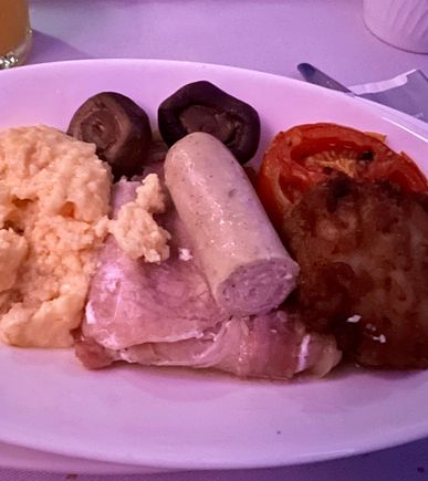 Full breakfast. Wtf is this sausage?