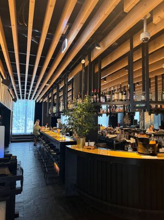 Breakfast/bar 