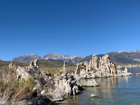 Tufas and the backside of Yosemite National Park in the distance