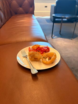 Onion rings and peppers in the Qantas lounge