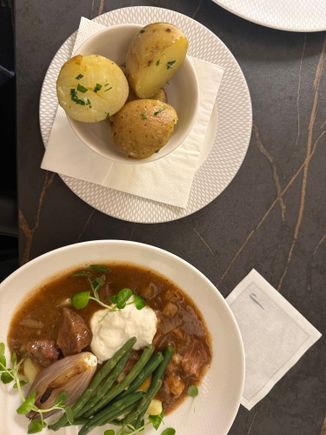 Beef shank and roast potatoes