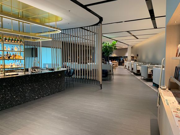 Platinum Wing interior