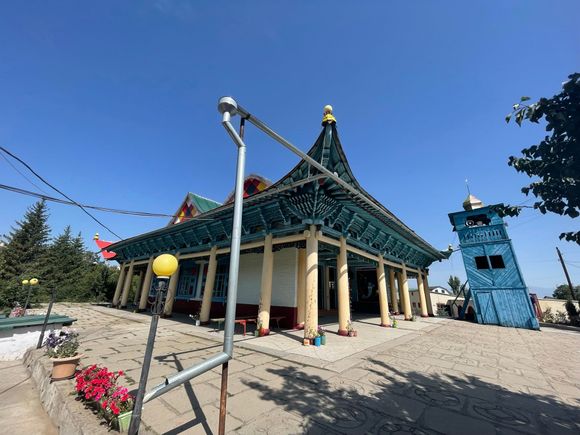 Dungan Mosque
