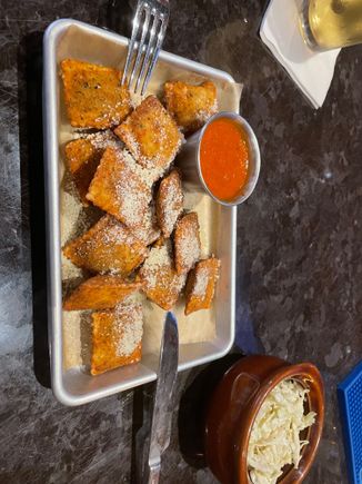Toasted ravioli. 7/10