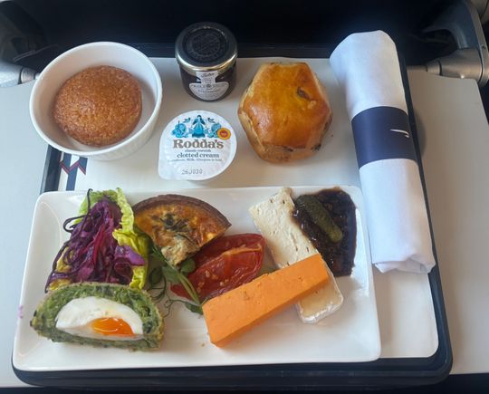Vegetarian special meal; exactly the same thing served to WiSK, who was sat next to me, as the Hindu special meal