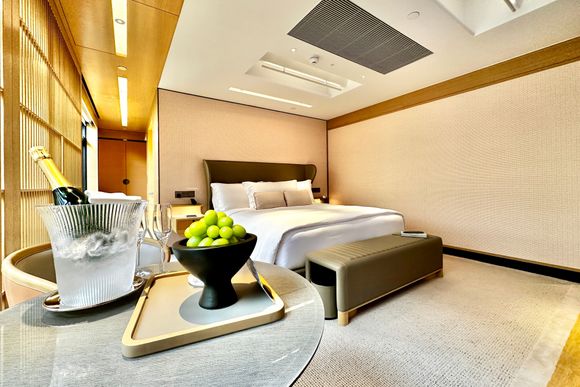 King Bed