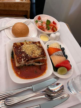 Vegetarian lasagne.  A good dish, tasty and well prepared.  We both much preferred this to the prawn machbous.  