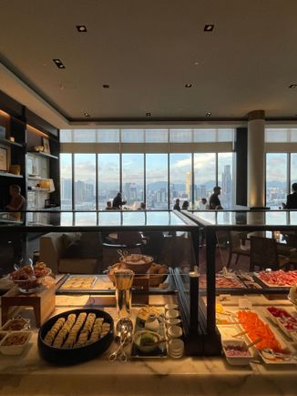 Happy Hour at Grand Club