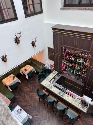 A view onto the bar