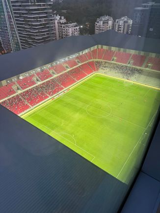 Room 1606 has quite a direct view of the pitch. 1806 had a more limited view due to the exterior decorations of the building. 