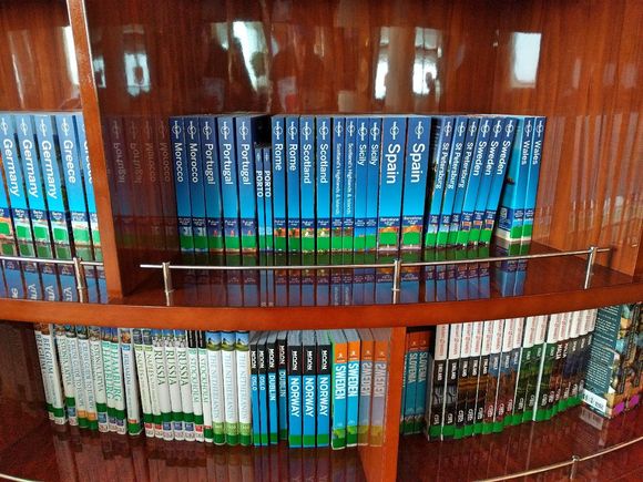 A better view of the tour books.