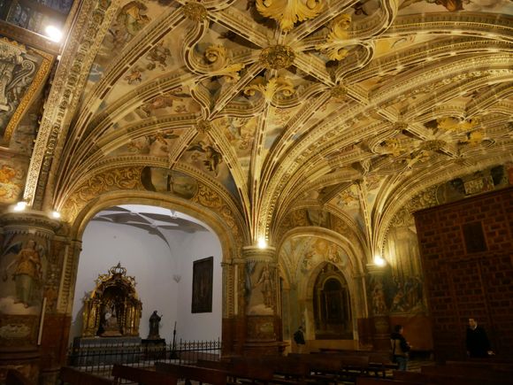 Gothic ceiling. Monasterio de San Jerónimo.
