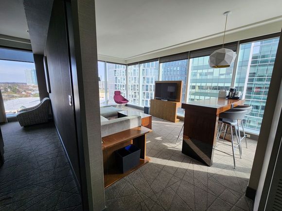 Regency Suite King