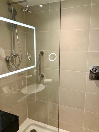 nice shower.