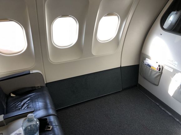 1A and 1C of A321 is unlimited. You can lay down! 