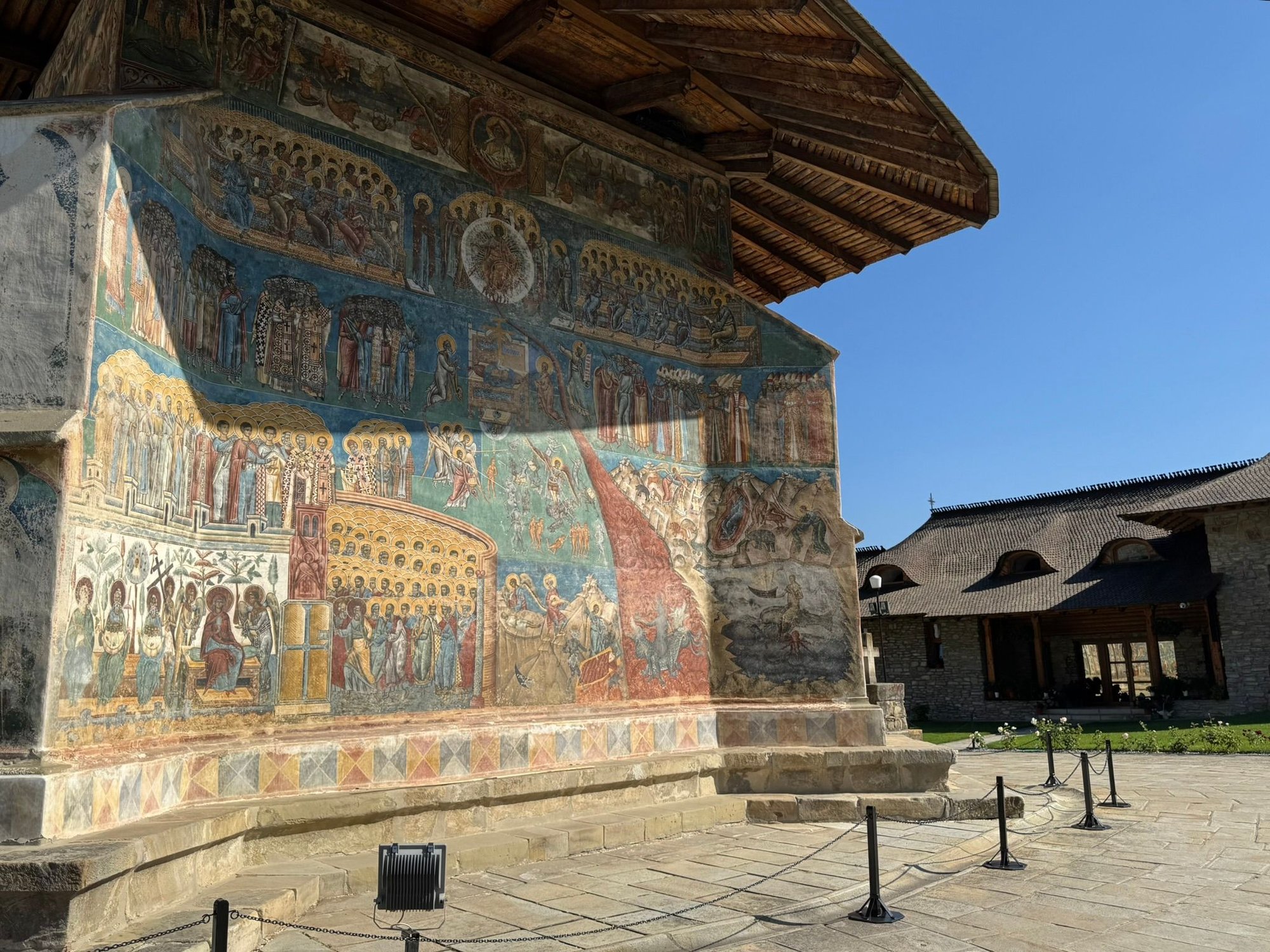 The magnificent Last Judgement - devils and angels push sinners into the flaming river