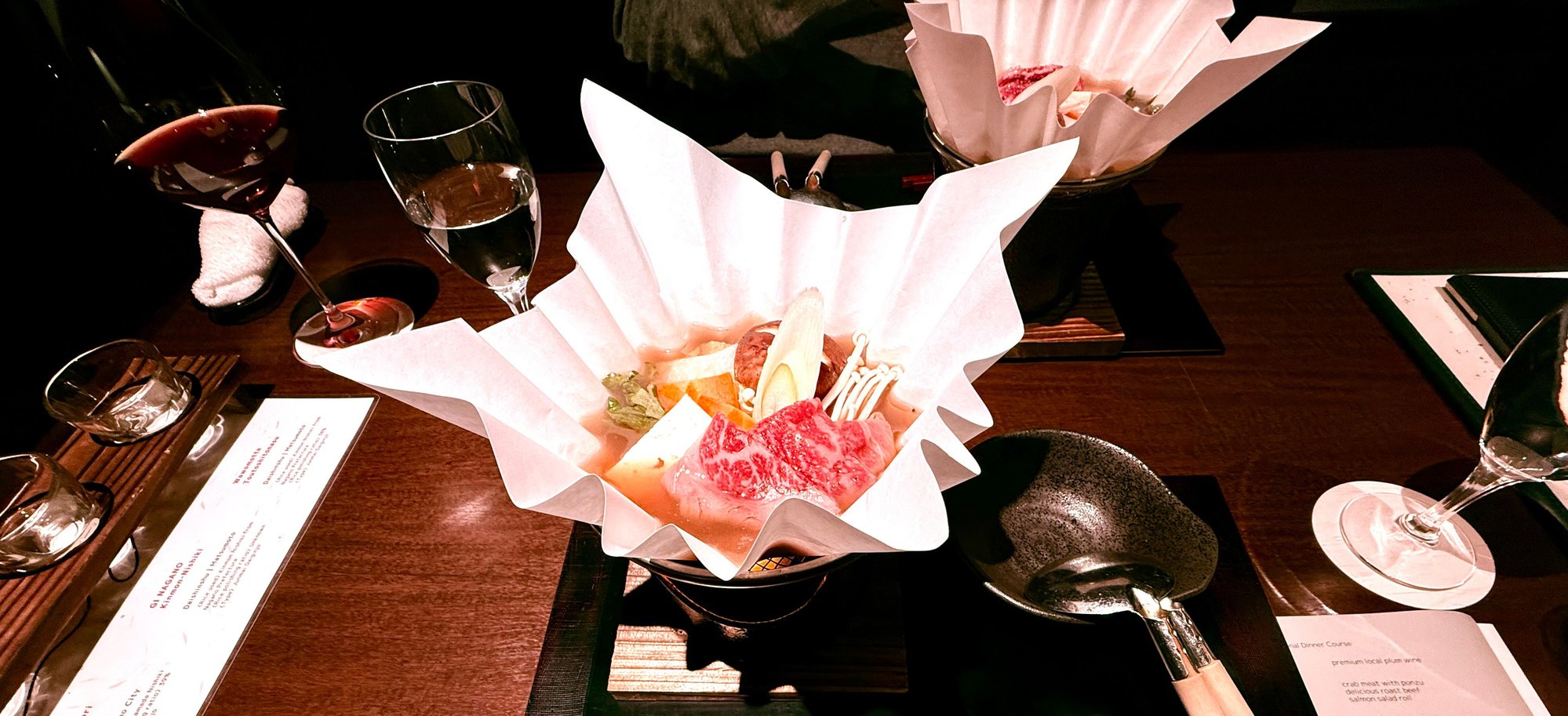 individual hot pots for each of us -- best I've ever had. there's a sterno-type heating unit in the setup, takes only a few minutes to cooke