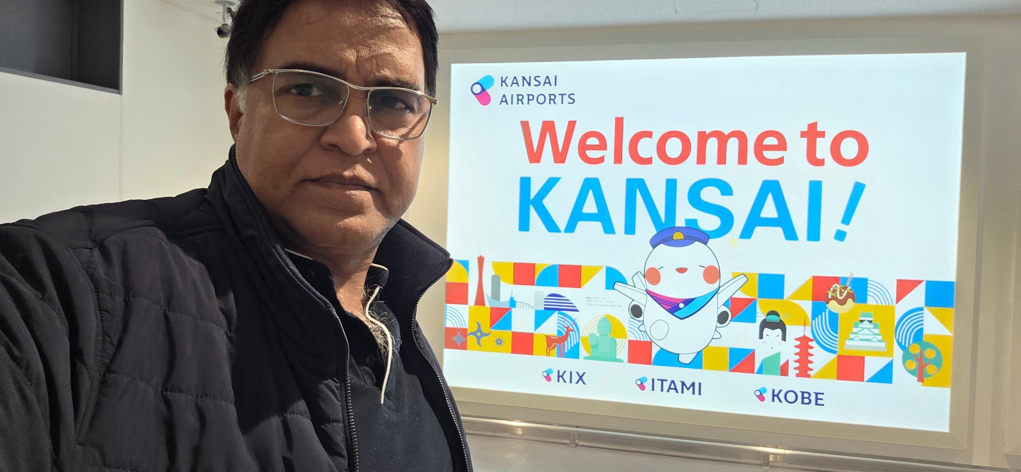 Landing at Kansai Airport 