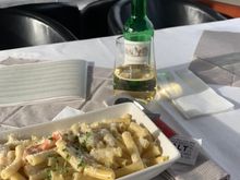 The Mac and cheese is even edible! I know how sad that sounds but given my experiences with Amtrak my expectations start at basement level🤣