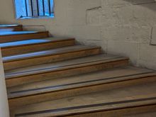 Nice, easy, low stairs to start