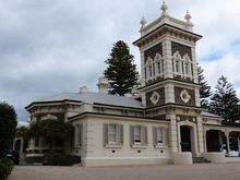 Seafront historic home