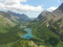 Looking back at the Swiftcurrent trail.