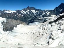On the train to Jungfrauloch and it stopped for a quick lookout over the Aletsch Glacier, the longest in the alps, although receding a lot since the 1990s..