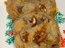 Pretzel pecan chocolate chips 