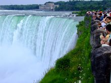 Horseshoe Falls from Canadian side