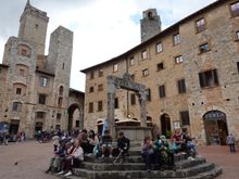 Piazza Cisterna