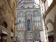This is taken right outside the entrance to the courtyard where you enter my hotel. Some of the rooms overlook the duomo.